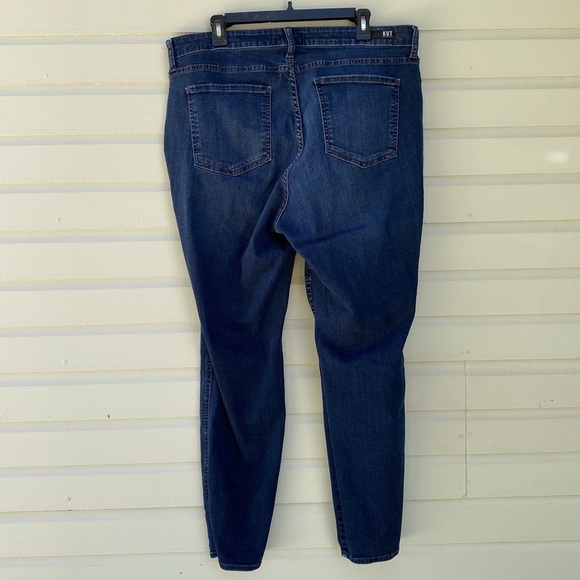 Kut from the Kloth Diana Fab Ab High Rise Relaxed Fit Skinny - Picture 2 of 9